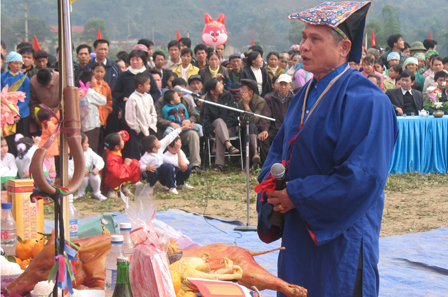 Lễ hội Roóng Poọc của người Giáy ở xã Tả Van, huyện Sapa, tỉnh Lào Cai