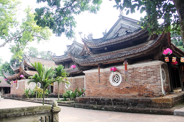Di tích kiến trúc nghệ thuật chùa Tây Phương