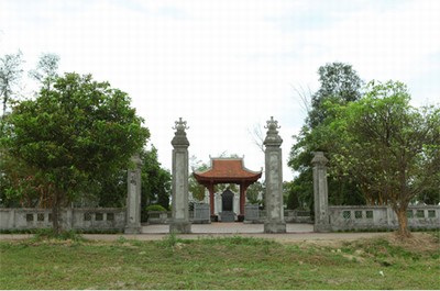 Di tích lịch sử Khu lưu niệm Nguyễn Du (huyện Nghi Xuân, tỉnh Hà Tĩnh)