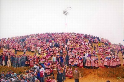 Lễ hội Gầu Tào của người Mông ở Lào Cai